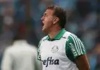 Cuca vê Palmeiras nervoso e lamenta empate contra o Flamengo