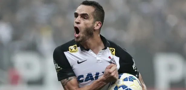 Em Corinthians x Flamengo, ninguém tem tantas mágoas quanto Renato Augusto