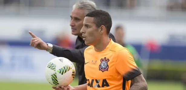 Corinthians identifica carências em estreia e busca definições por reforços