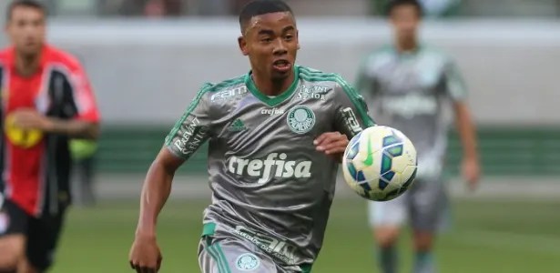 Com Gabriel e sem Zé Roberto, Palmeiras busca vingança e G-4