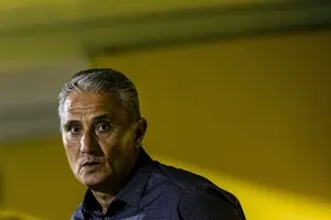 Comissão e família de Tite creem em 'sim' à seleção brasileira ainda hoje