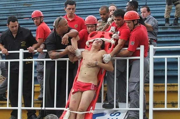 Clássicos em SP têm ao menos 5 casos de polícia. Hora de torcida única?