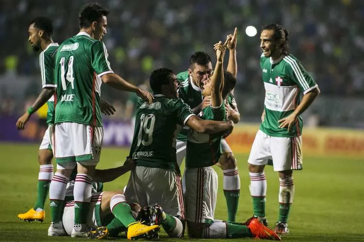 João Pedro pede calma após gol salvador no Palmeiras