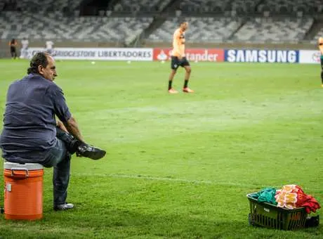 Kalil ataca diretoria do Corinthians: 