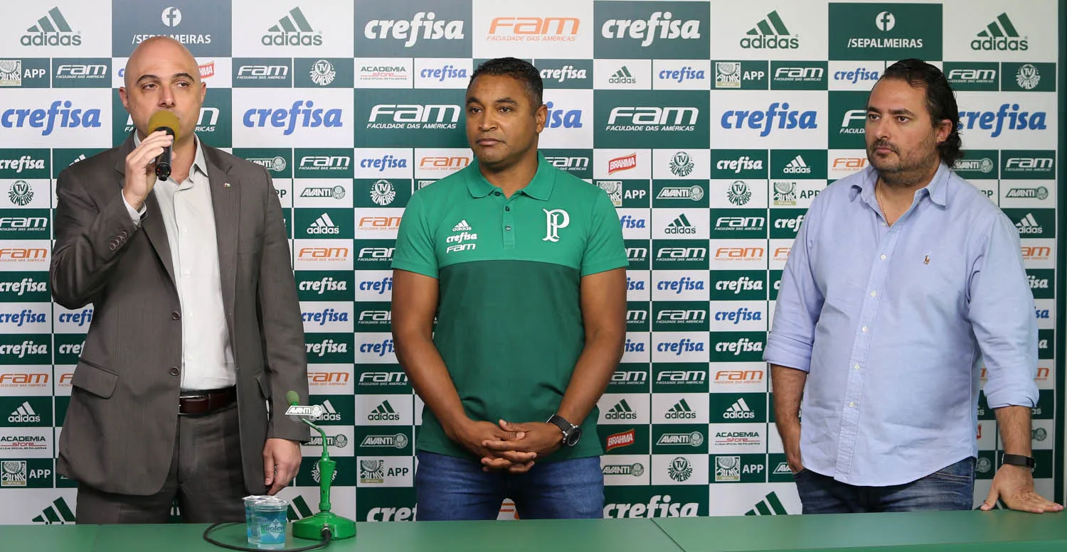 Roger Machado se apresenta e cita época da Academia como inspiração no Palmeiras