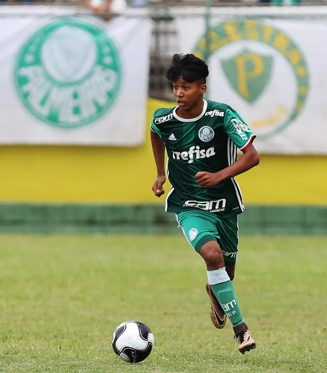 Sub-15 do Verdão vence o Fluminense em estreia movimentada na Premier Cup