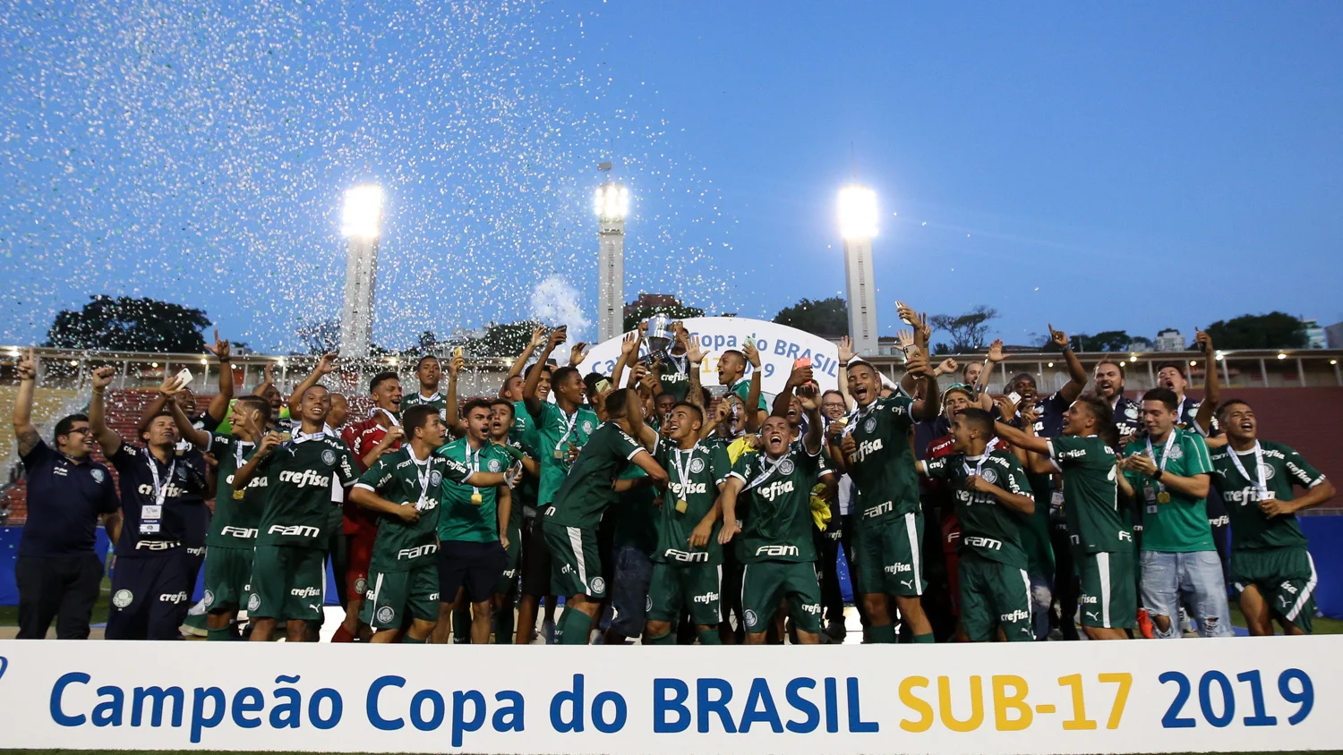 Brasileirão Sub-20 e Supercopa Sub-17: entradas gratuitas para as decisões no Pacaembu