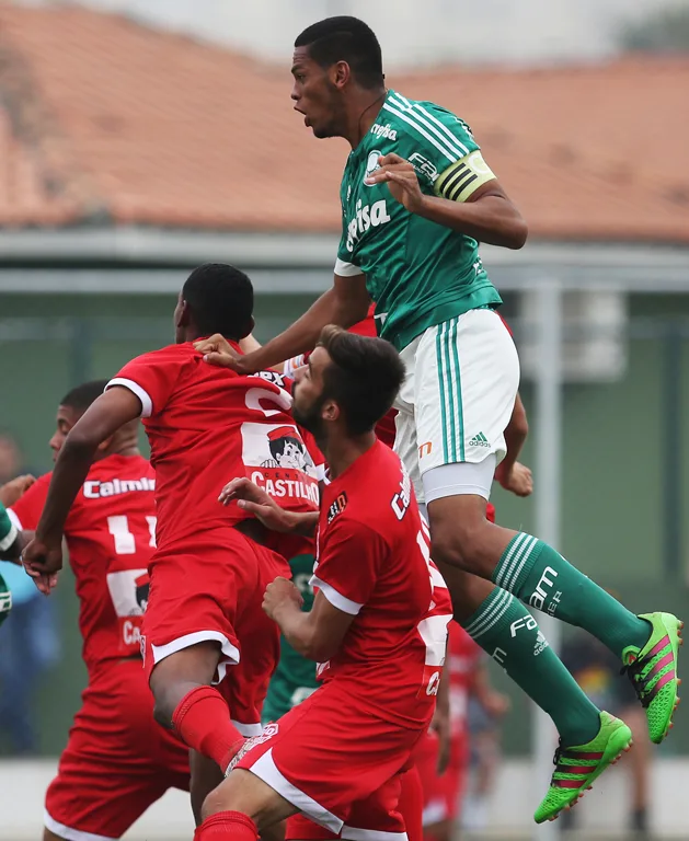 Palmeiras enfrenta Santo André pelas primeiras posições no Paulista Sub-20