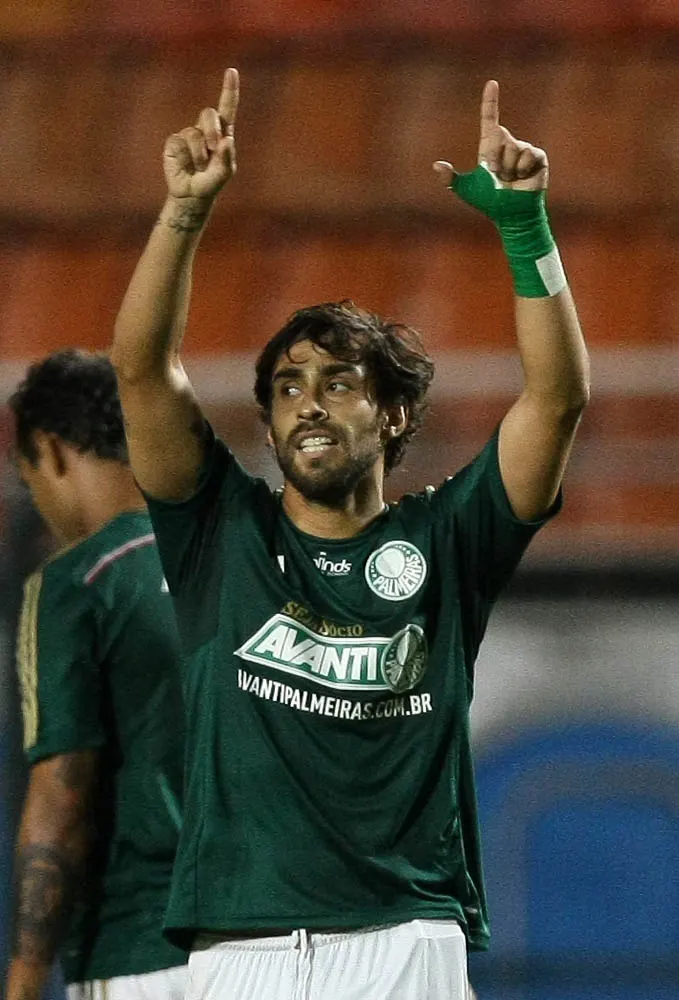 Mago supera Arce e se torna o estrangeiro com mais vitórias pelo Palmeiras