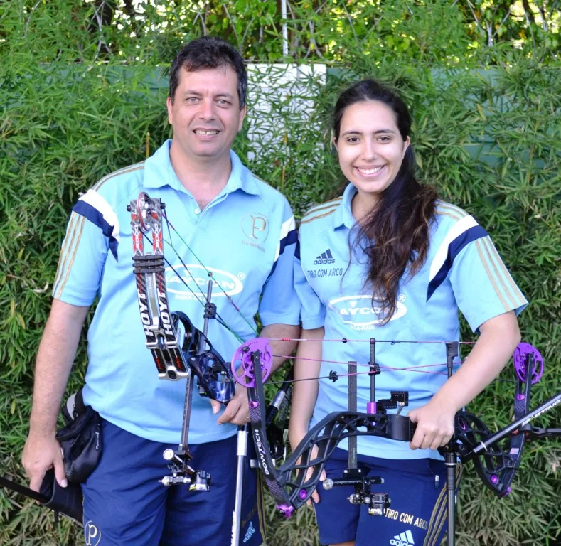 Arqueiros do Verdão, pai e filha disputam quarta fase do Paulista Field em Ubatuba