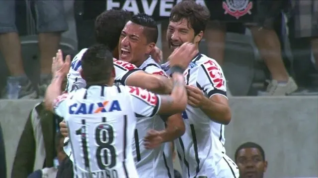 Felipe celebra críticas superadas e gol em retorno ao Timão: 