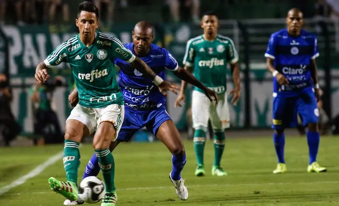 Palmeiras tem melhor elenco do país, mas pode render mais, diz jornalista