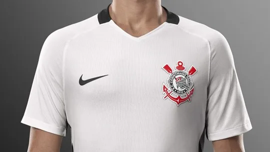 Corinthians prepara anúncio de novo patrocinador para a barra da camisa