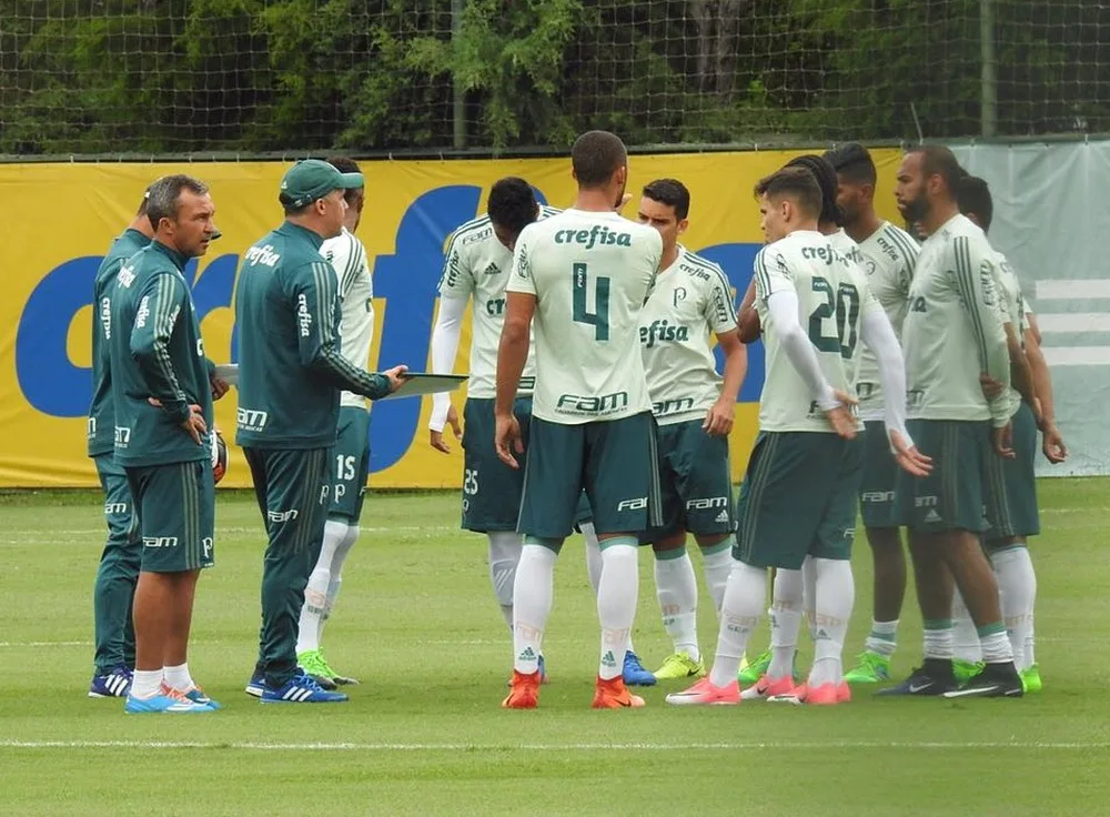  Sem titulares, Palmeiras usa Jean e Róger Guedes em jogo-treino na Academia
