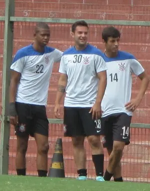 Com campeão mundial, Corinthians tenta quebrar escrita no sub-20