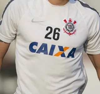 Caixa aceita pagar mais, e Corinthians reabre negociações por patrocínio