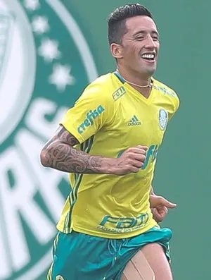 Sem Moisés, Palmeiras faz treino físico fechado