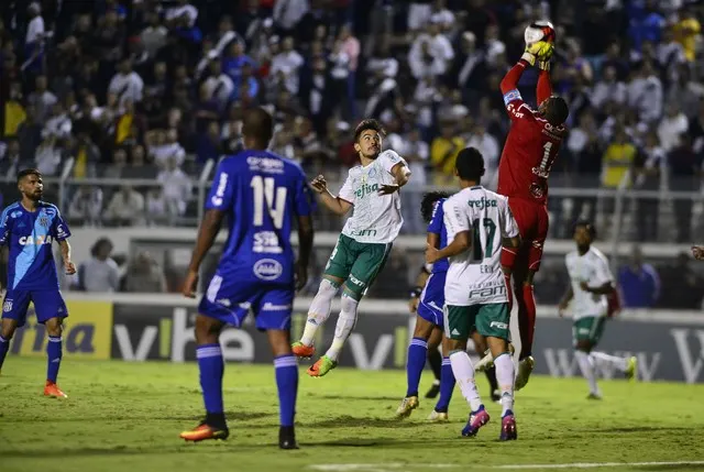 Palmeiras encara jejum e prevê jogo duro contra a Ponte em Campinas