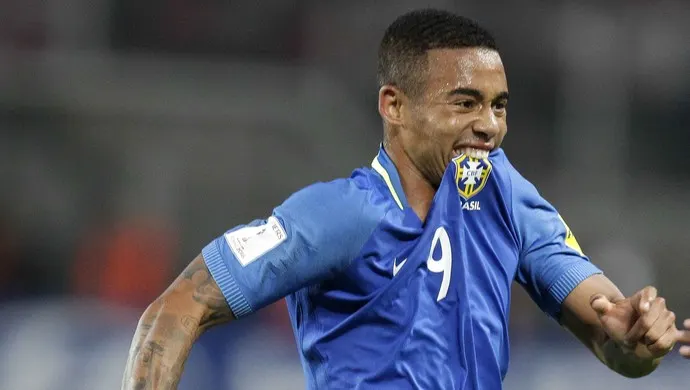 Comentarista destaca Gabriel Jesus como coadjuvante de luxo de Neymar