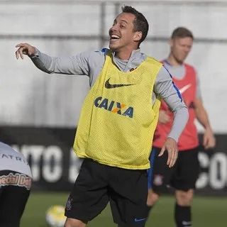 Sem Elias, Cristóvão tem ao menos três opções para escalar o Corinthians