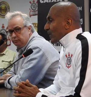 Corinthians olha o mercado interno, e sem reforços do exterior. Veja os prazos