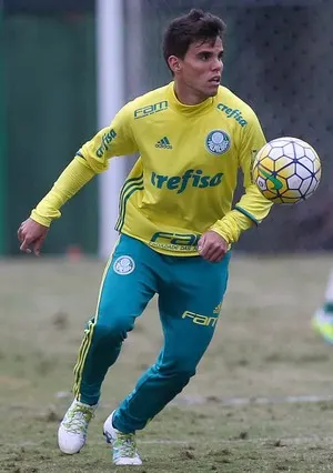 Executivo de futebol admite interesse do Sport por Rodrigo, do Palmeiras