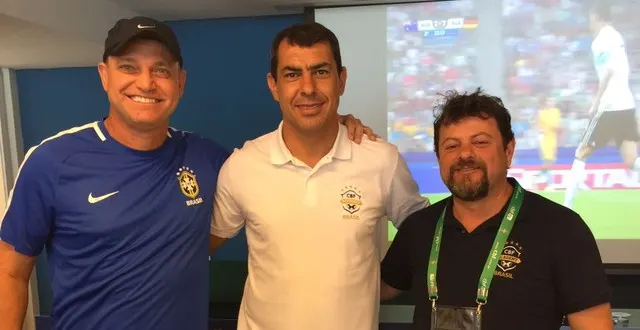 Liberado pelo Corinthians, Fábio Carille participa de palestra na CBF