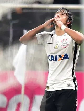 Contra o Fla, Romero tenta buscar rival em artilharia da Arena Corinthians