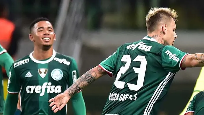 Palmeiras aplica conceitos de Cuca, ocupa espaços e encontra atalhos no campo