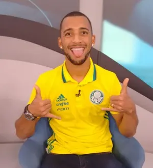 Vitor Hugo elogia Palmeiras em meio a 