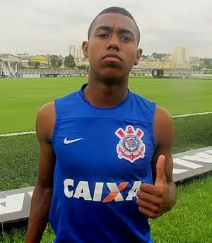 Saída de Sheik abre espaço para Malcom, que espera mais chances.