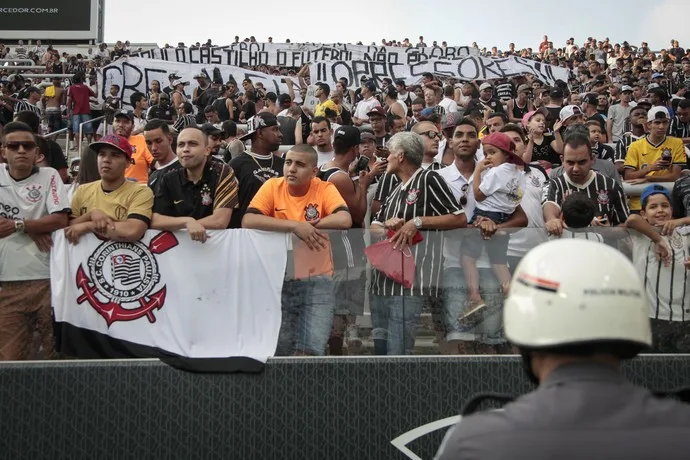 Corinthians irá propor ideias para acabar com brigas entre PM e torcida