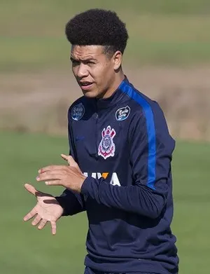 Reserva no Corinthians, Marquinhos Gabriel admite: 