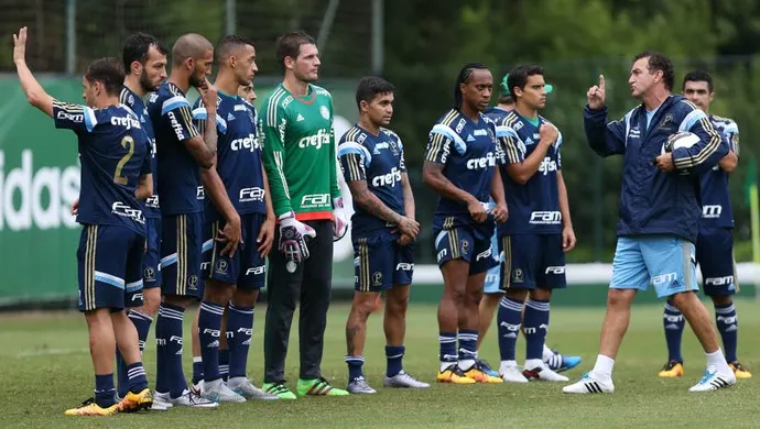 As lições que o Palmeiras pode tirar da campanha de 2015 no Brasileirão