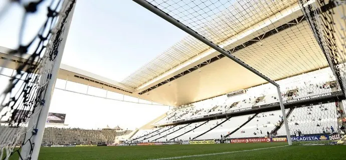 Após votação, Corinthians sonha ter nome na Arena na estreia do Brasileiro