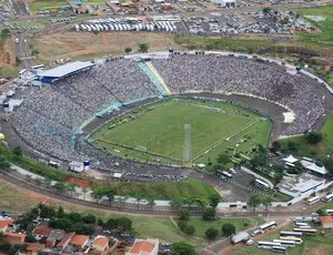 Palmeiras estuda mandar jogo contra o Botafogo em Presidente Prudente