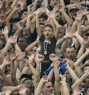 Torcida do Corinthians esgota carga de 43 mil ingressos para quarta-feira