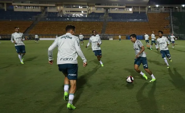 Dudu centralizado? Guerra ou um ponta? As dúvidas de Eduardo no Palmeiras