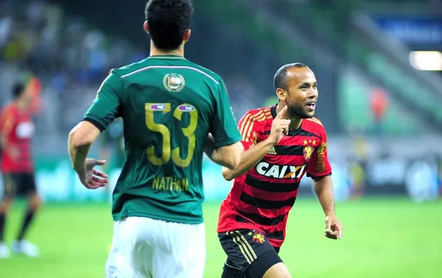 Redação AM: Gol inaugural na nova casa do Palmeiras faz Leão rugir alto