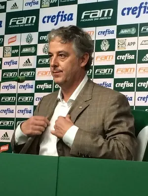 Palmeiras chega a três meses sem receber de patrocinadora