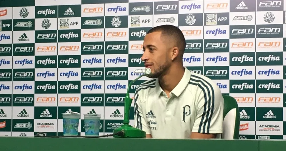  Vitor Hugo se despede do Palmeiras e fala em 