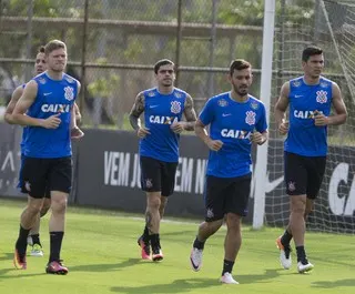 [Tudo Timão] Confira um resumo com as principais notícias do Corinthians. Veja quem pode chegar 