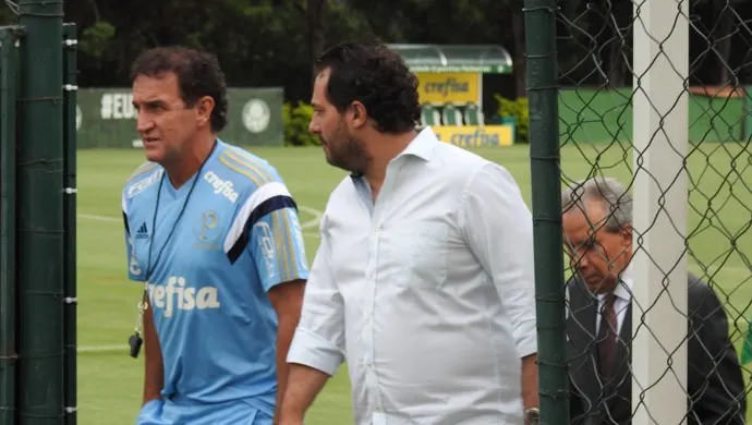 Cuca pede mais um jogador do Cruzeiro ao Palmeiras 