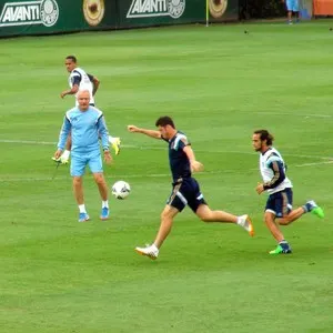 Dorival mantém time do Verdão, mas faz testes com Allione e Juninho