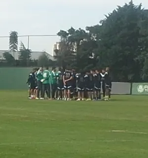 Elenco do Palmeiras tem reuniões antes de treino na Academia