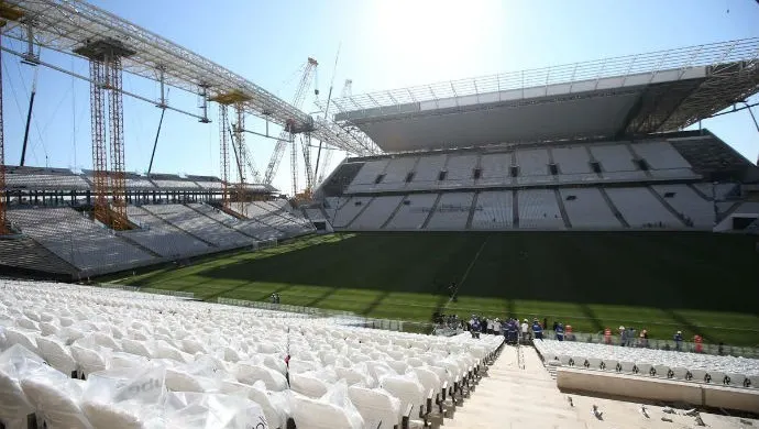 Ambulantes da Arena Corinthians querem se tornar 'padrão Fifa'.