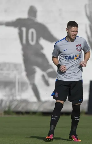 Marlone revive dia de sonho e diz que Corinthians merece ir à Libertadores