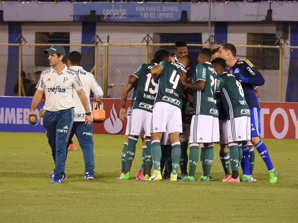  Atuações do Palmeiras: Vitor Hugo e Jean falham em derrota na Bolívia