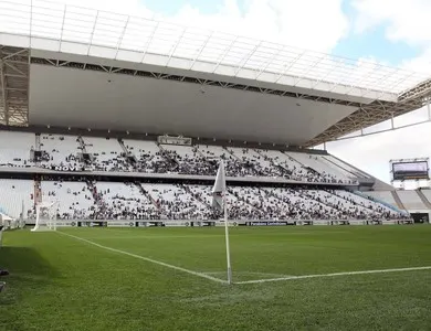 Em nota, Corinthians pede paciência à torcida na mudança para a Arena