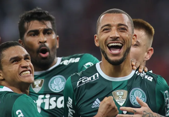 Perfeição em jogo aéreo e na marcação dão vitória ao Palmeiras